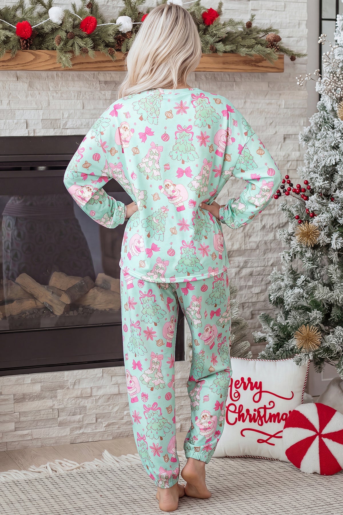 Green Abstract Christmas Lounge Set