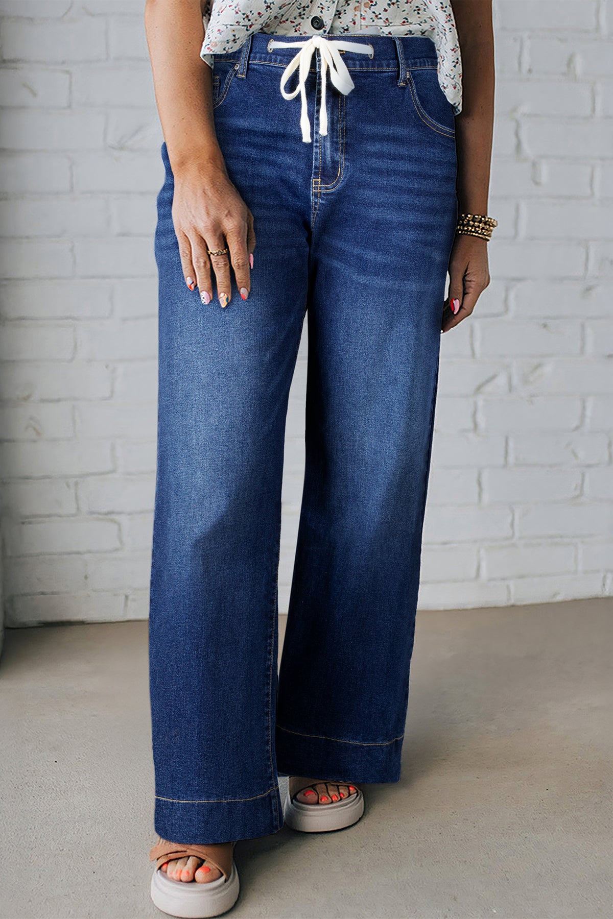Acid Wash Plus Size Jeans (2 Colors Available)